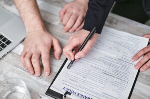 What Should You Know Before Buying an Insurance Policy? 1 What Should You Know Before Buying an Insurance Policy?