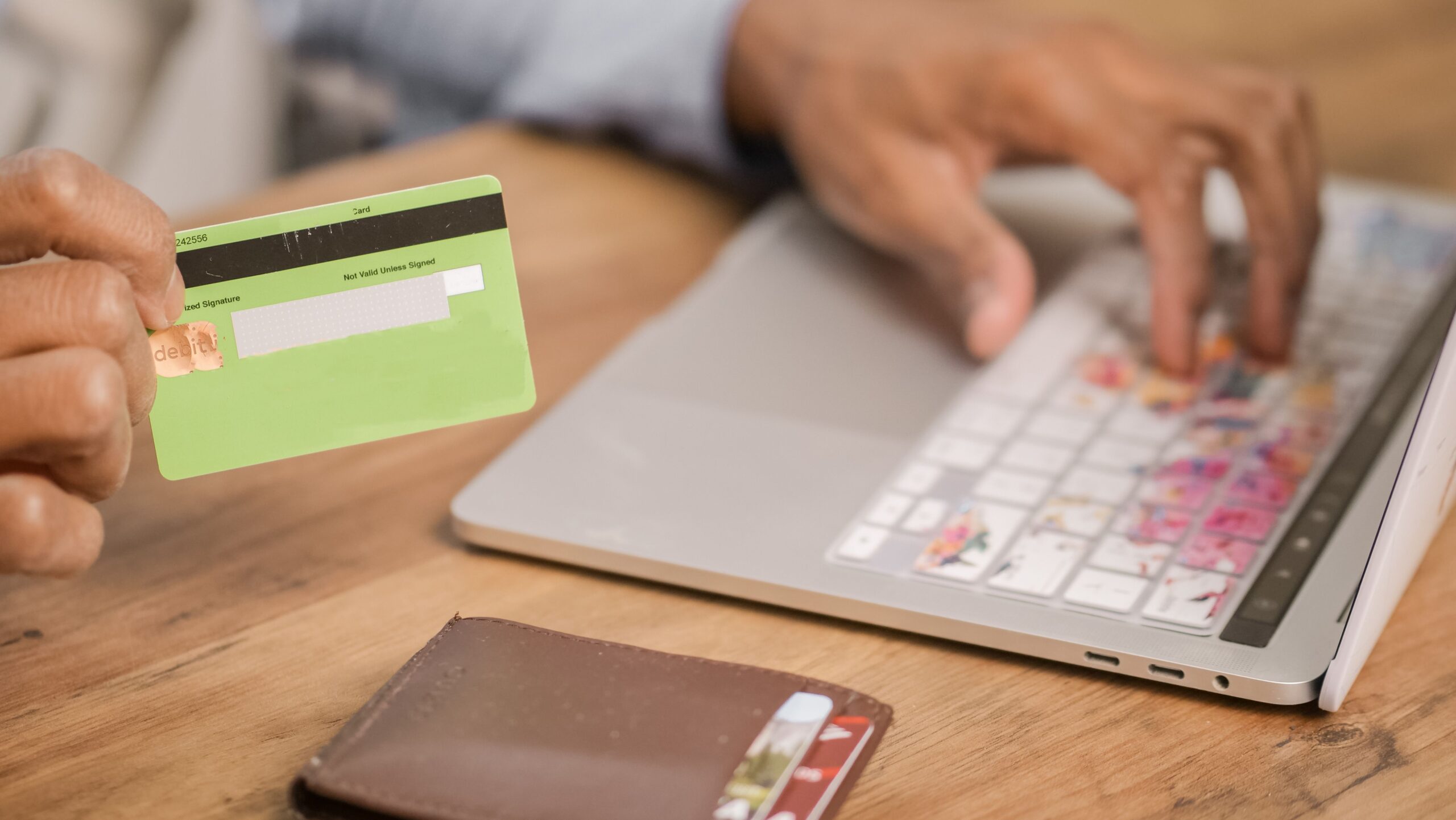 How Safe Is Your Money Online? The Hidden Threats to Modern Banking 1 How Safe Is Your Money Online? The Hidden Threats to Modern Banking?